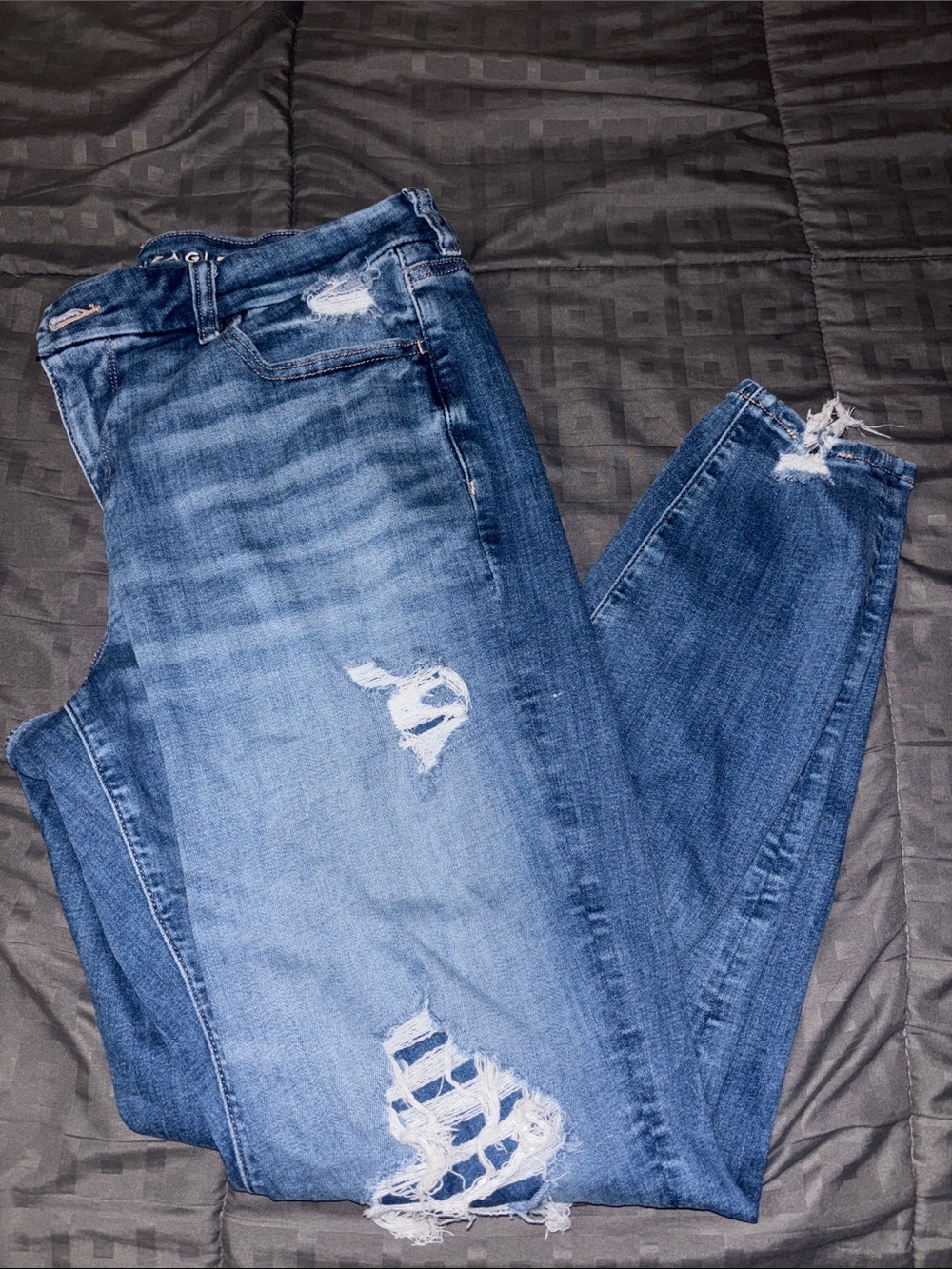 American Eagle High Rise - Picture 1 of 4